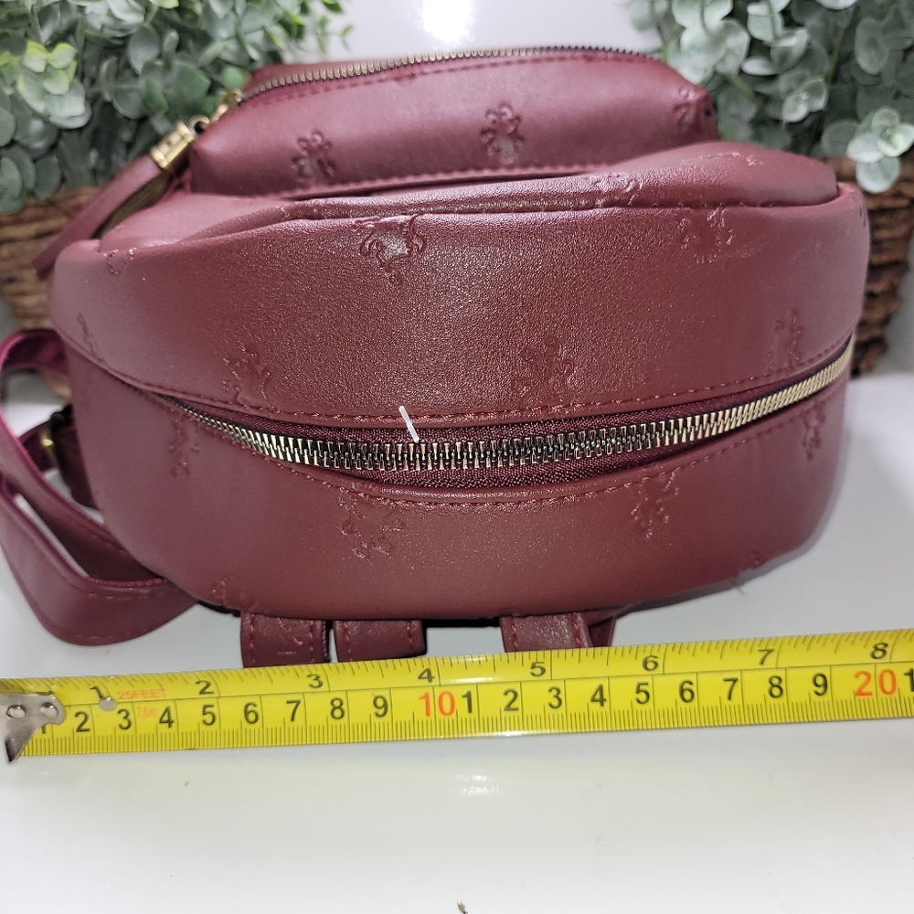 Harry Potter Gryffindor Burgundy Mini Backpack Bioworld Embossed Lions READ - Picture 9 of 9